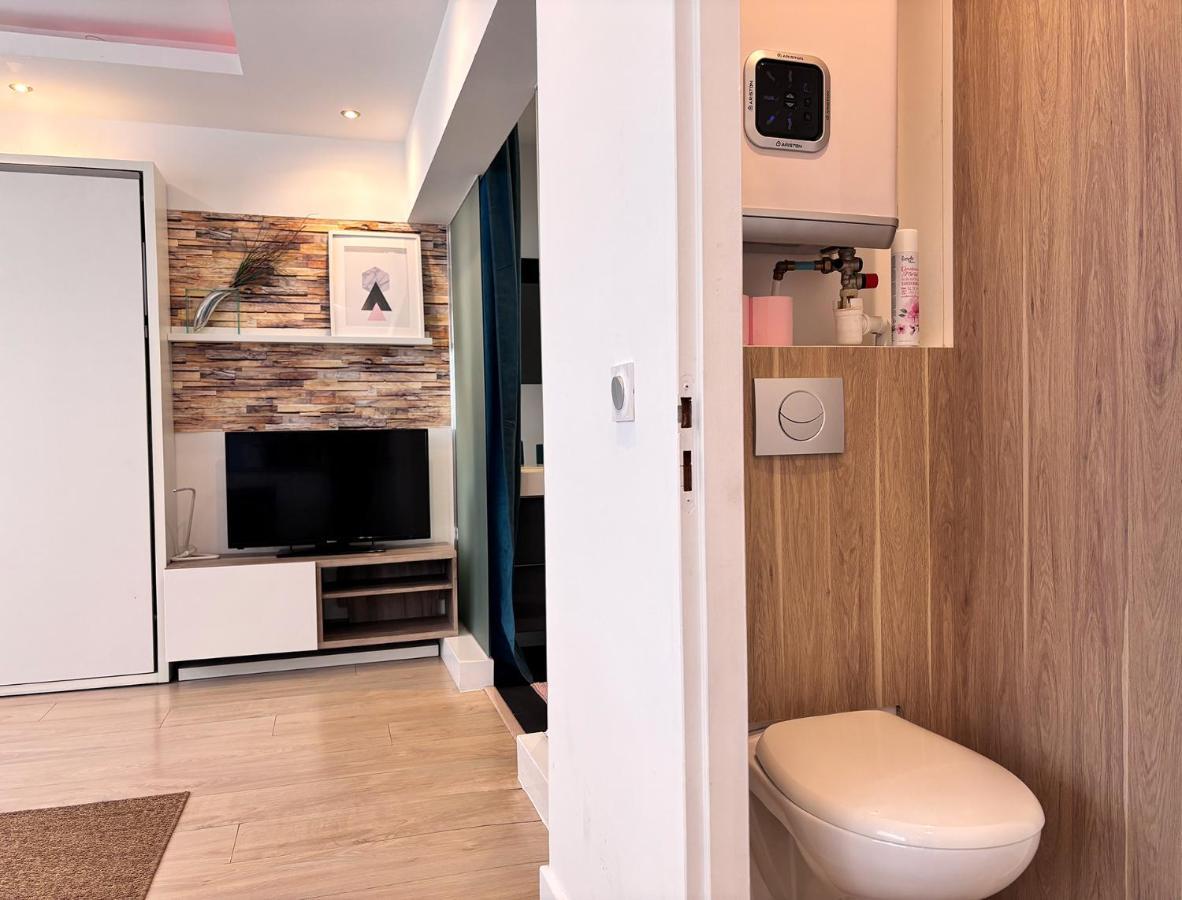 ☆Loft 35M2 Lyon 6 Menage Inclus/Pas De Check Out☆ Apartamento Exterior foto